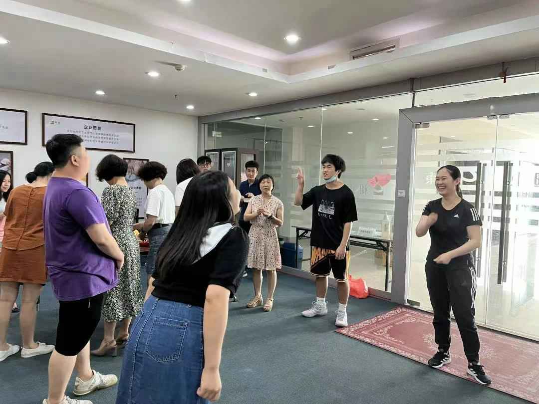 1657092319278337.jpg 1657092319278337.jpg